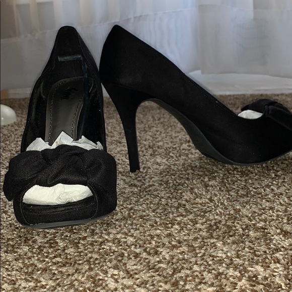 Heels/Platform - Picture 5 of 6